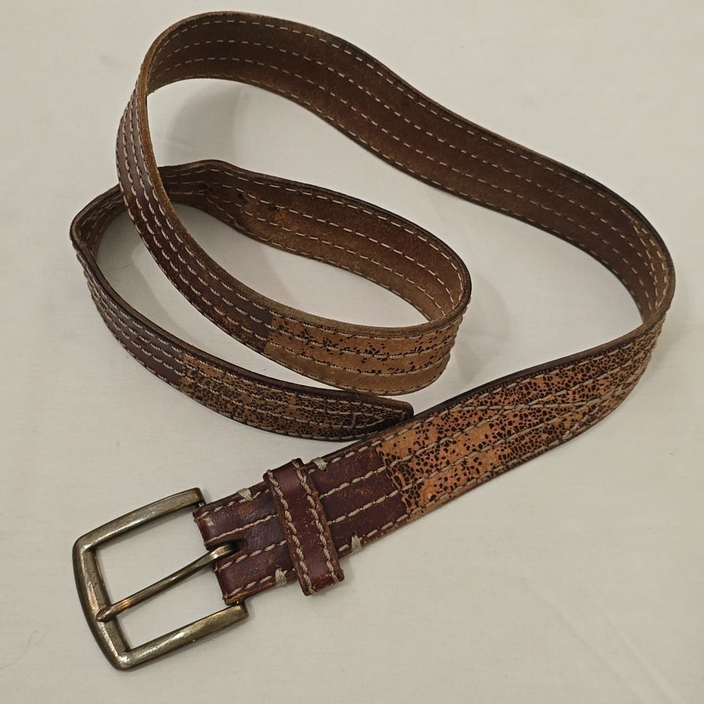 Lucky Brand Mens genuine leather belt. Size 36